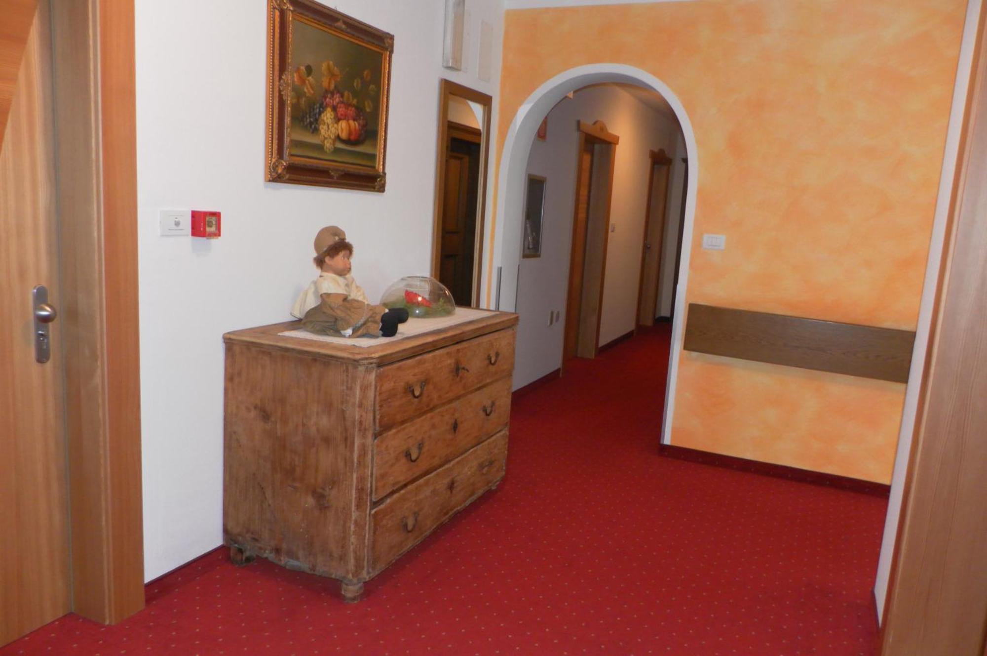 Hotel Montani Morter Экстерьер фото